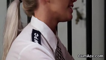 Horny Idol Gets Jizz Shot On Her Face Sucking All The Charge