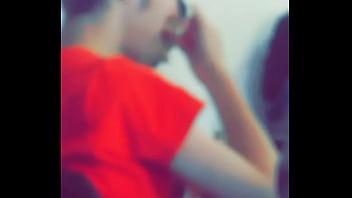 Gaúcho Coçou O Cu Cheirou