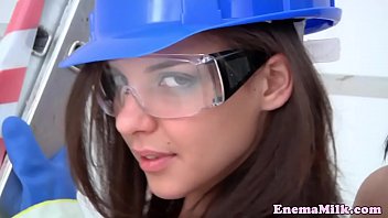Enema Sappho Squirting Cream On Face