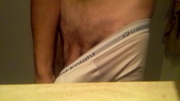 Calentando La Sopa Con Mi Pico Duro