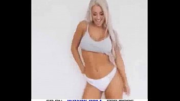 Sexy And Hot Girl Dance In Bikini