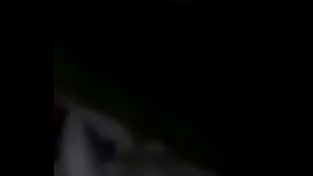 Putita Masturbándose Con Pepino