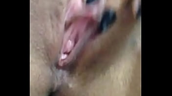 Novinha De Canoas Com Dedo No Grelinho