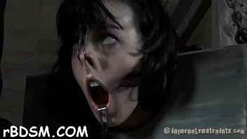 Demeaning A Lusty Bawdy Cleft