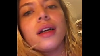 Putinha De 19 Anos Não Tem Ninguém Para Fuder