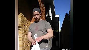 Jogando O Lixo Fora!