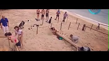 Dayane Mello - Topless Isola Dei Famosi 2017