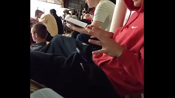 Levantando O Celularcom O Pau