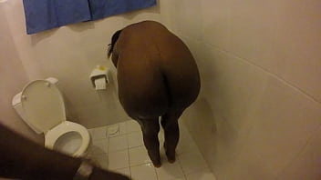 Tanzania, Matako, Beachlife - Unknown - 2025 - Sexy - Show - Video 4729656