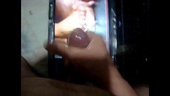 Lechita Rica En Los Pies De Mariahtroietta - Cum On The Feet Mariahtroietta