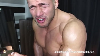 Just For You A Muscle Model Oils Up Flexes And Cums