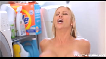 Familystroking - Hot Milf Stepmom Fucked By Horny Stepson - Alexis Fawx