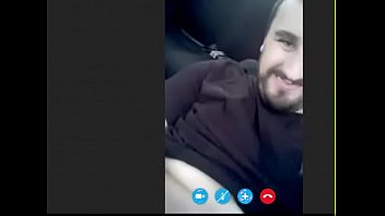 Homem Tocando Uma Dentro Do Carro