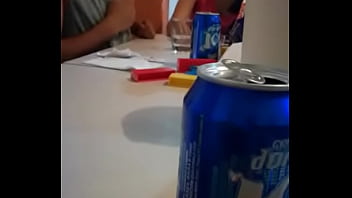 Mujer B. Lame Pezón De Su Hermano Parte 1