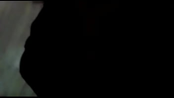 Cojiendo A La Mamá De Mi Amigo En Su Cuarto