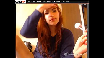 Se Mete Un Frasco Por El Culo