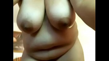 Brenda Shows That Pussy