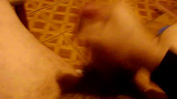 Me Pajeo En El Baño Muy Excitado Hasta Acabar