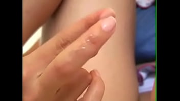 Loirinha Dedando A Bucetinha