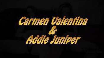 Carmen Valentina Is Eating Pussy On The Couch