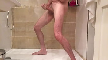 Shower Wank Using Glass Screen