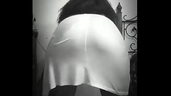 Dancing To Jamie Foxx Ft Marsha Ambrosius- Freak_in Me