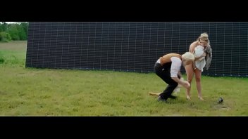 Meisha Lowe In Eadward 2015