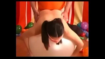 Clown Porn Kelly - porn, teen, tits, clown, game - Video 4664109