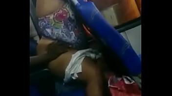 Negao Comendo Velha No _nibus