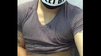 _i ! Nứng quá muốn tìm e nào đụ đ_y