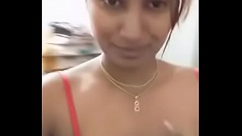 Swathi Naidu Bra Change Video And Boobs