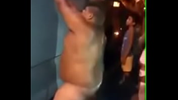 Hombre Gordo Bailnando En Hilo Humor Brazil Brasil