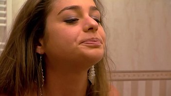 Sex Im Hotel - Ehemann Betrügt Seine Frau