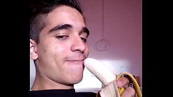 WhatsApp Video 2017-06-21 at 01.31.17