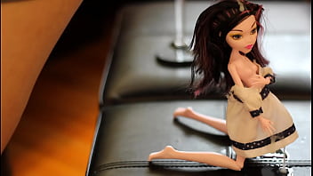 I Blow 9 Loads Of Cum And Bukkake On My Cute Draculaura (monster High) Doll