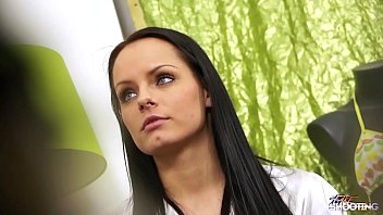 Sexbomb Came To Fake Casting _ Onvinced To Fuck Stranger Agent