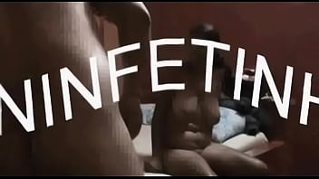 B.boy Tiburs_o Baga_ando A Bucetinha E O Cuzinho Da Ninfetinha De Promiss_o