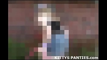 Dont I Look Cute In My Sexy Little Hula Girl Skirt