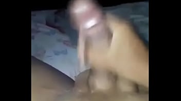 Una Paja Antes De Levantarme