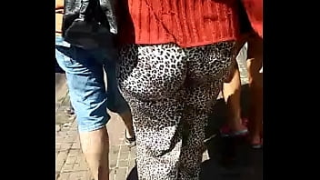 Coroa Com Fio Socado No Bundao