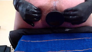 Bottle Anal An 7cm Giant Plug Prolapse