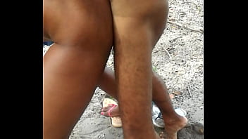 Esposa Gemendo Na Rola Do Comedor Na Praia