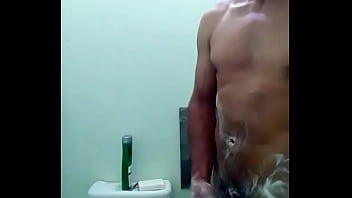 Cuino...en La Ducha Exitandose.... Mmm Rico