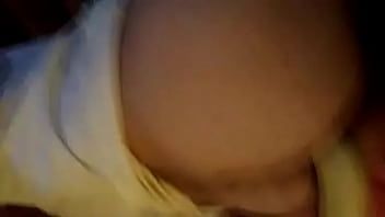 Agustin Jugando Con Su Cola Con Una Banana