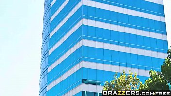 Brazzers - Big Butts Like It Big - Anal Coverage Scene Starring Nyomi Banxx _ James Deen