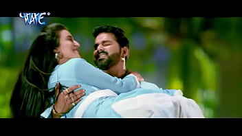 2017 का सबसे हिट गाना - Pawan Singh - Hamahu Jawan Bani - Superhit Film (SATYA)-1