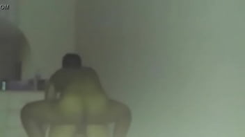 Dandole Duro A La Doña