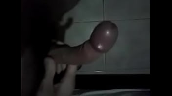 Minha Mãe Na Sala Punheta Rapidinha Escondido No Quarto