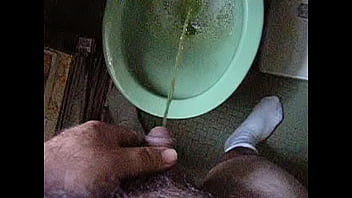 Small Dick Pissing - small, dick, pee, piss - Video 4394257