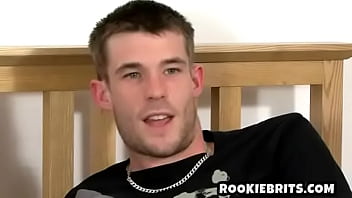 British Hunk Gets His Cock Tugged And Sucked On